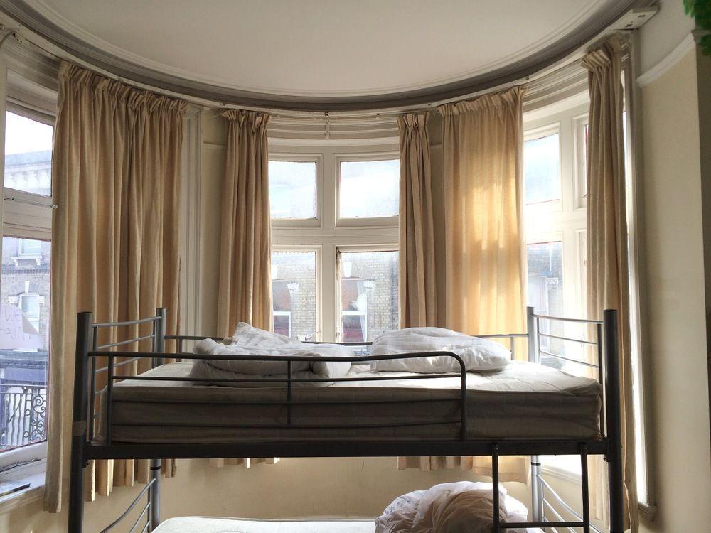Hostel Hootananny