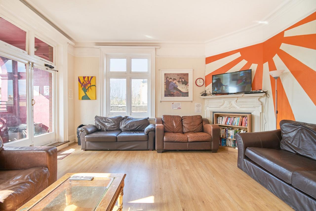 Hootananny Hostel London