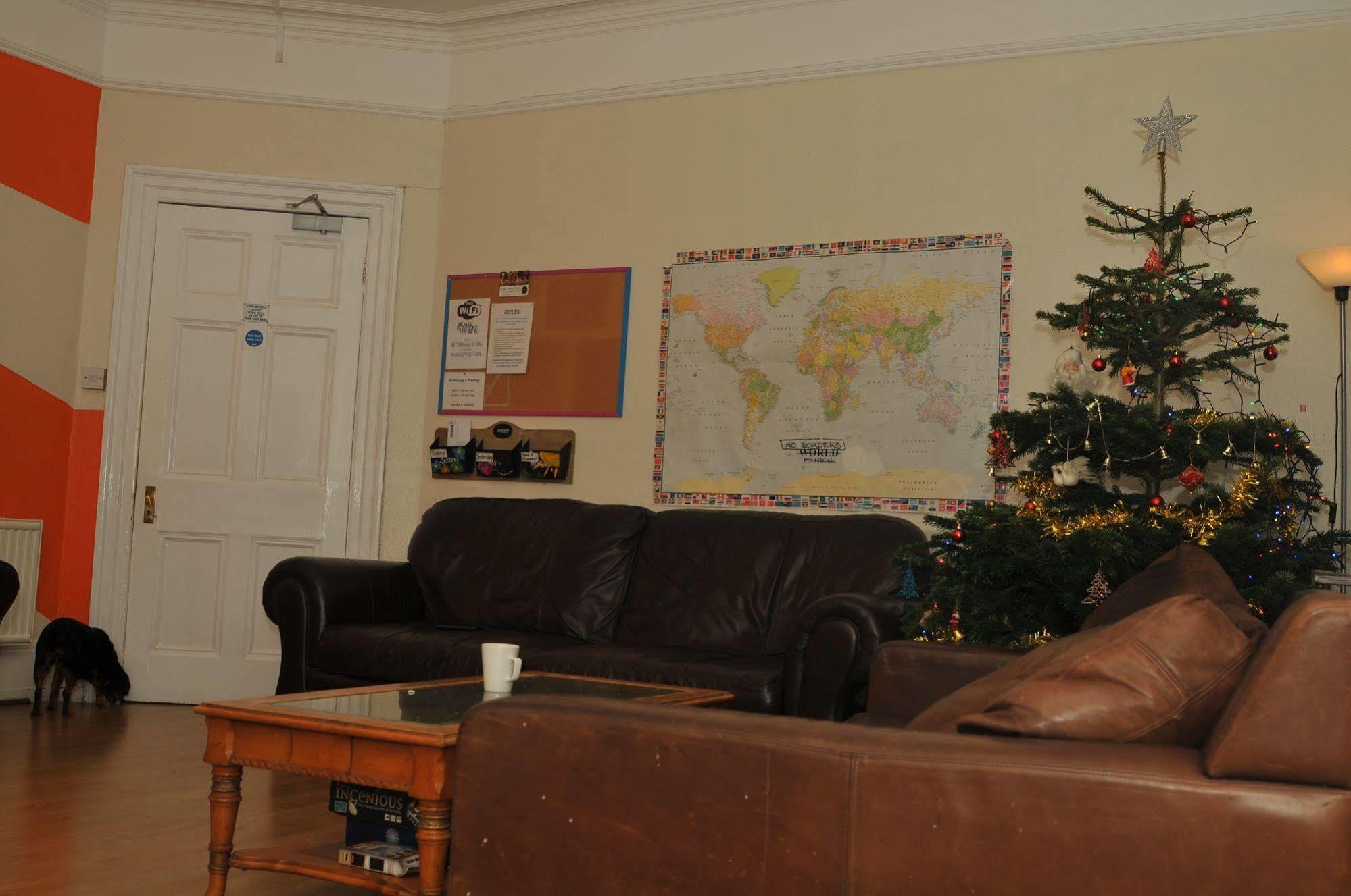 Hostel Hootananny London